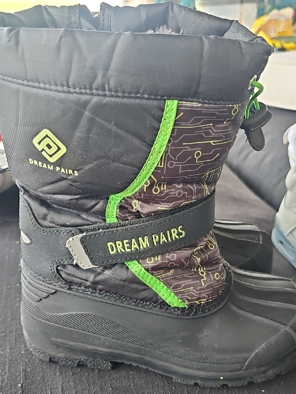 Dream Pairs Black with Neon Green Trim Kids Winter Boot